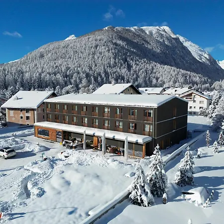 Hotel Bever Lodge