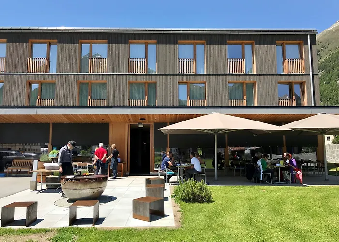 Bever Lodge Hotel Bever