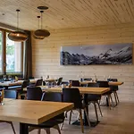 Hotel Bever Lodge