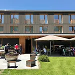 Bever Lodge Hotel Bever