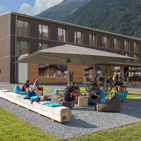 Bever Lodge 3* Bever