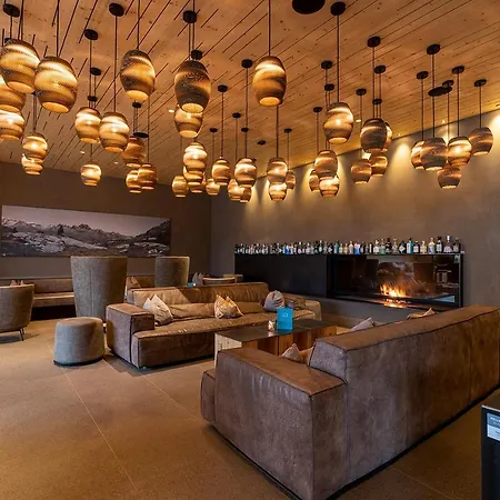 Hotel Bever Lodge Bever