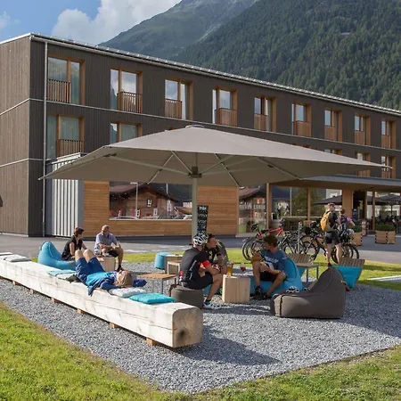 Bever Lodge 3* Bever